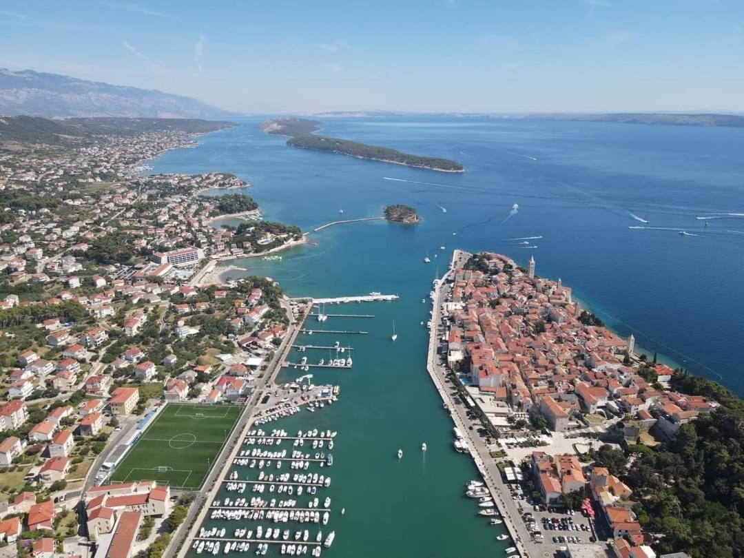 Apartman Belisima Deluxe Supetarska Draga Exteriör bild