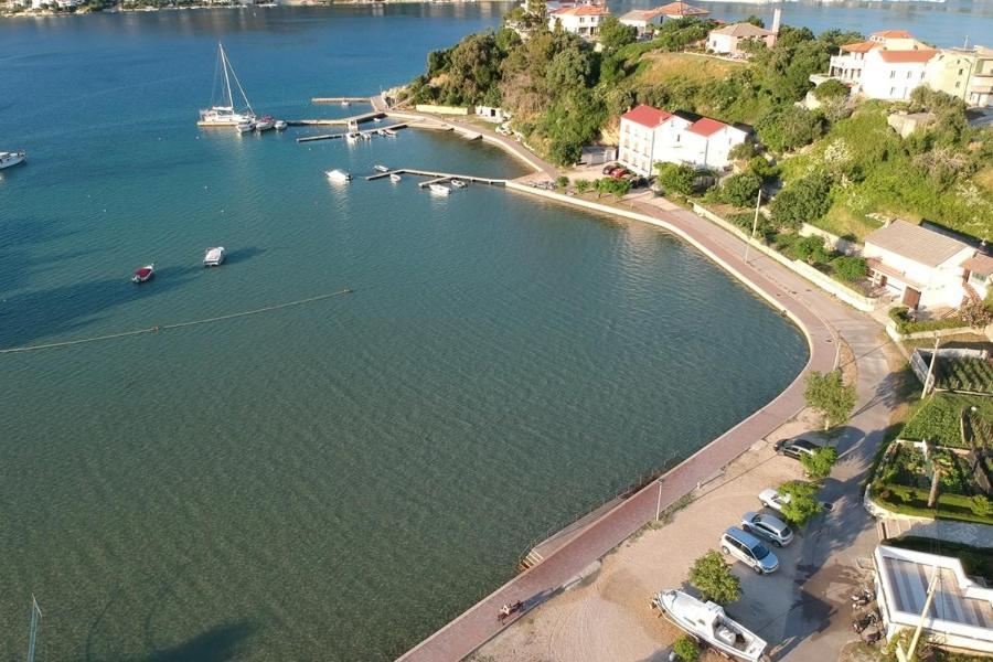 Apartman Belisima Deluxe Supetarska Draga Exteriör bild