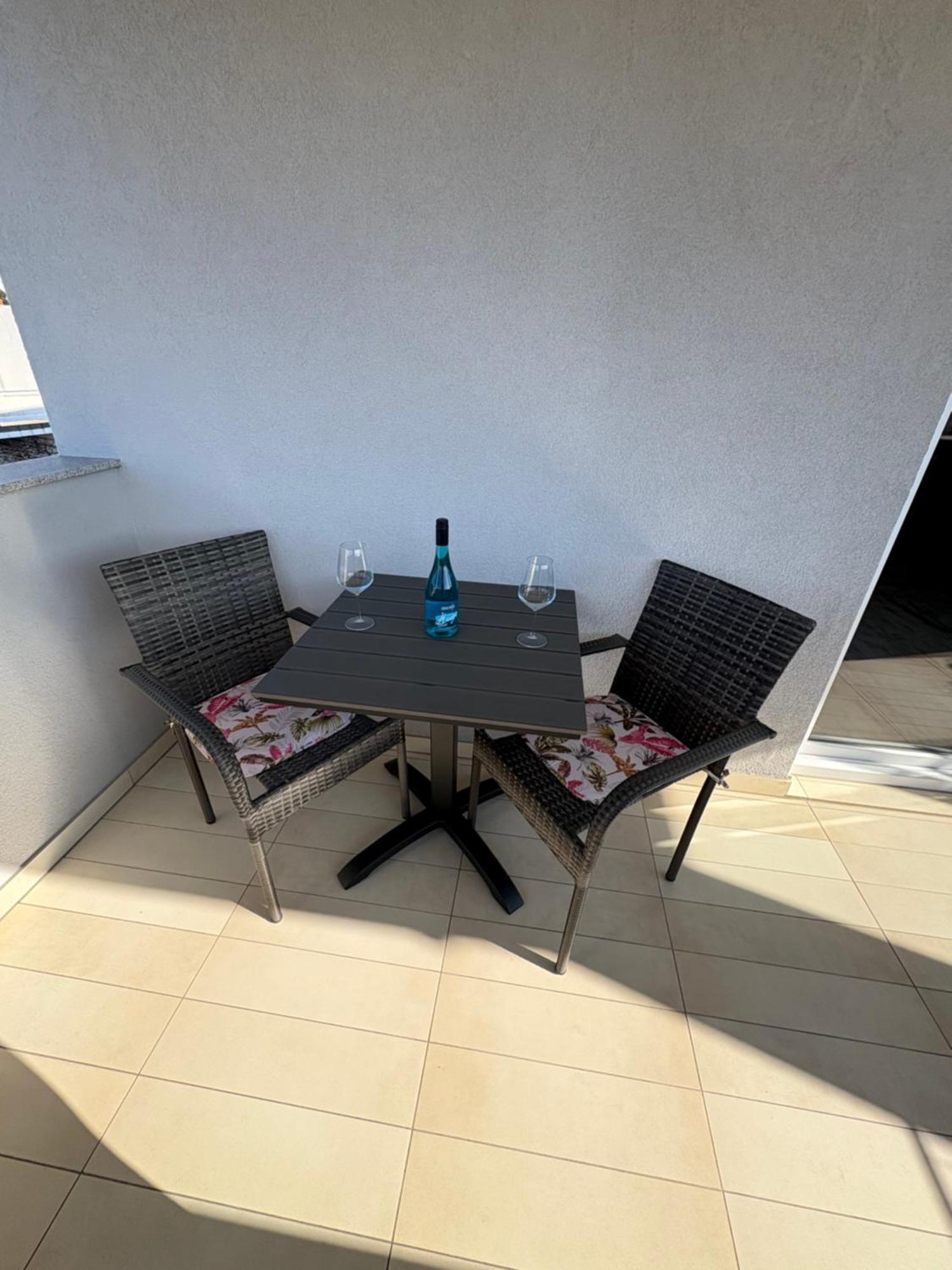 Apartman Belisima Deluxe Supetarska Draga Exteriör bild